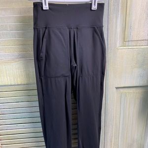 lulu align joggers size 0